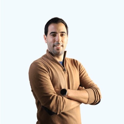 Ghassen Benhadjsalah, host of The Ghassen Fintech Show.
